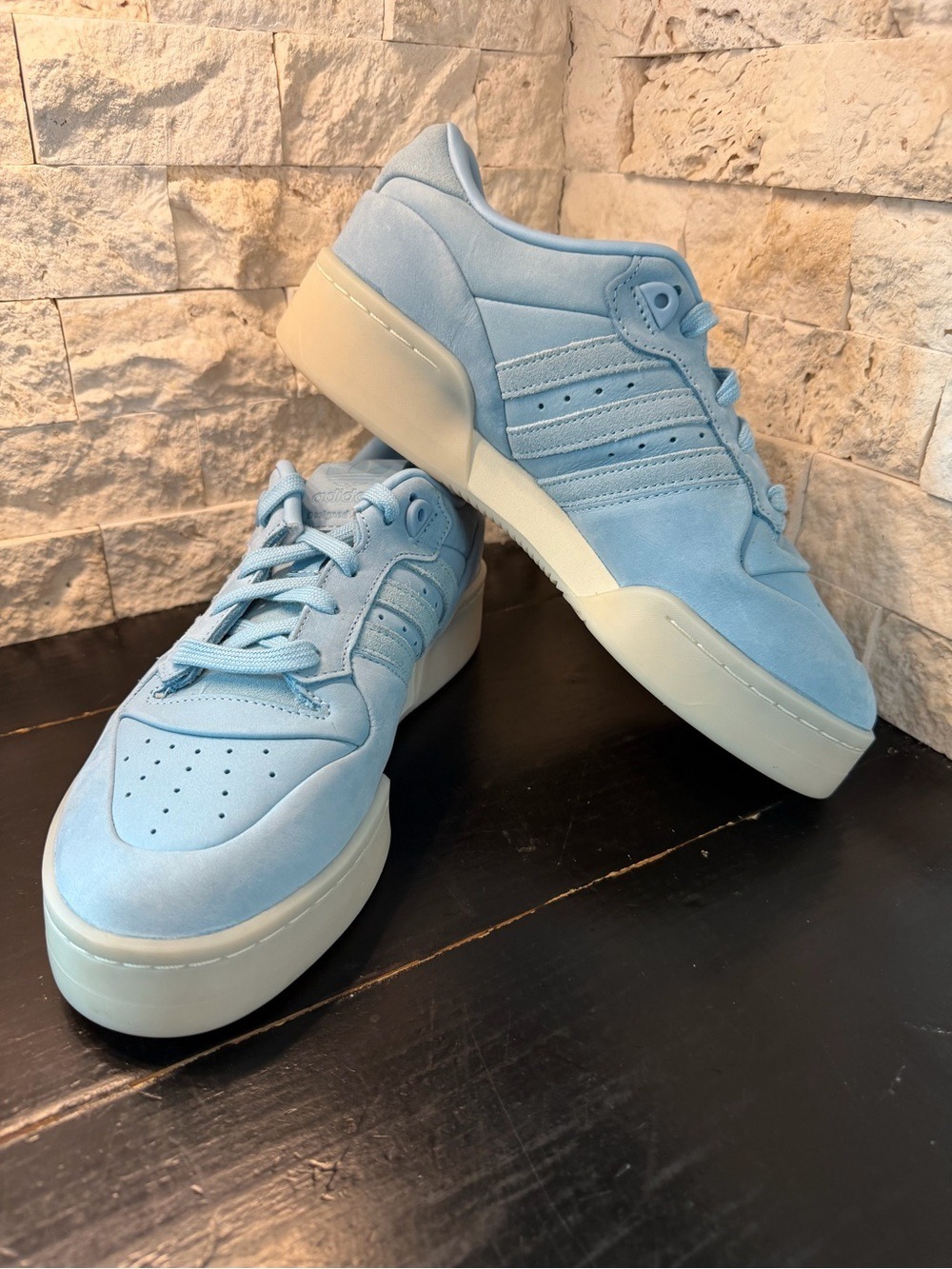 ADIDAS Rivalry Low Luxe Clear Blue Ivory IH0351 Suede Platform Women’s 8.5